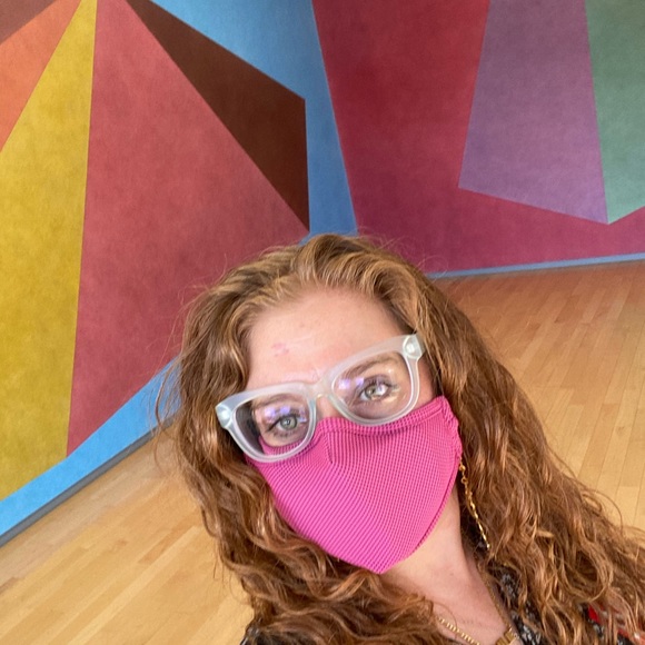 Meet your Posher, Emilie - Picture 5 of 5